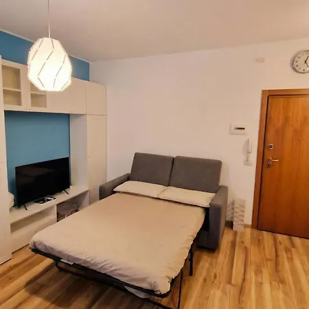 Διαμέρισμα Monolocale Blu Flat - Fondazione Prada, Ieo, Duomo 15 Minuti