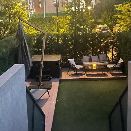 Open Space - Garden&jacuzzi - Self Check-in Apartment