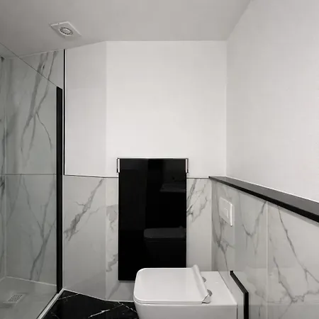 Maison Valentino Apartman *