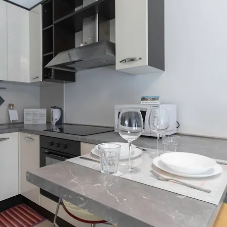 Italianway Easy - Zuretti 32 Apartment *