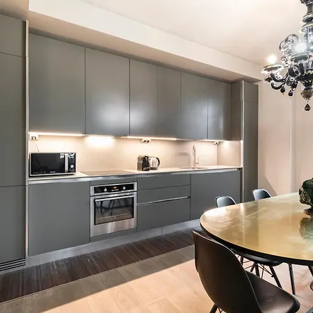 Easylife - - Suffragio 3 - Fashion District * 밀라노