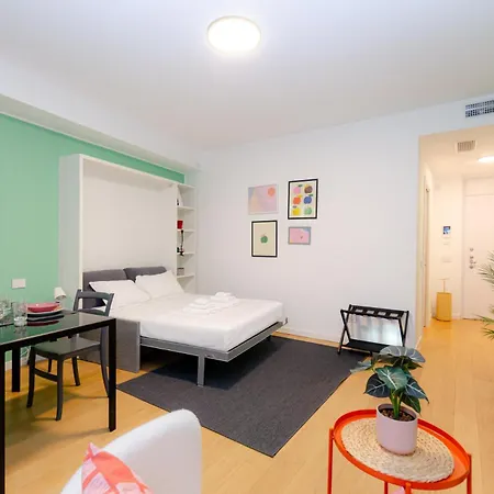 Апартаменты Vivimihome - Navigli Design Loft With Terrace Милан