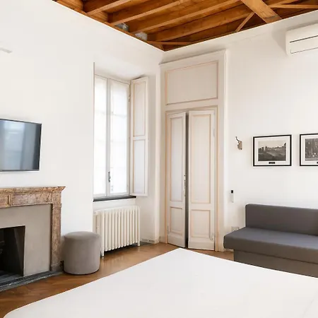 Apartmán Dhomes - And Milán