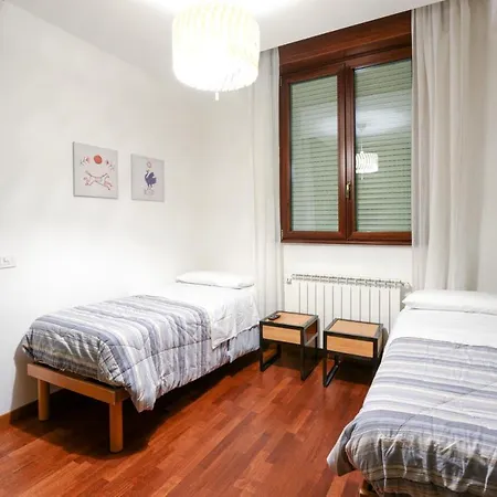 Apartamento Trilocale Col Giardino *