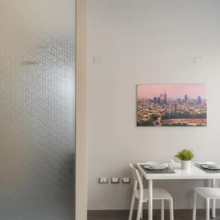 Lägenhet Milanrentals - Saturno Milano