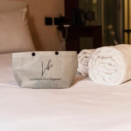 Youhosty - Duomo 아파트 *