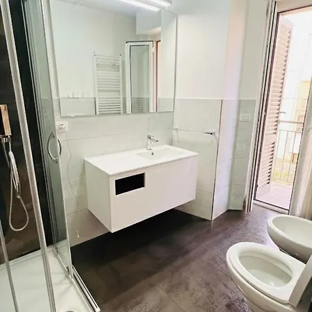 Isola Living - M3-m5 Zara Subway *