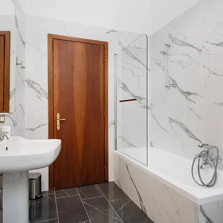 Piazza Duomo - Antico Dell'800 Апартаменты