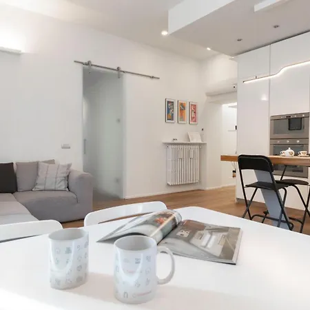 Italianway Easy - Nazario Sauro 5 ميلان