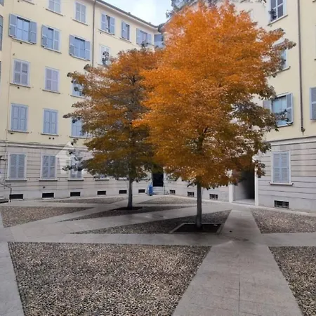 Vfh Bellotti Downtown Apartman *