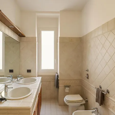 Milanrentals - Jolanda Apartment *