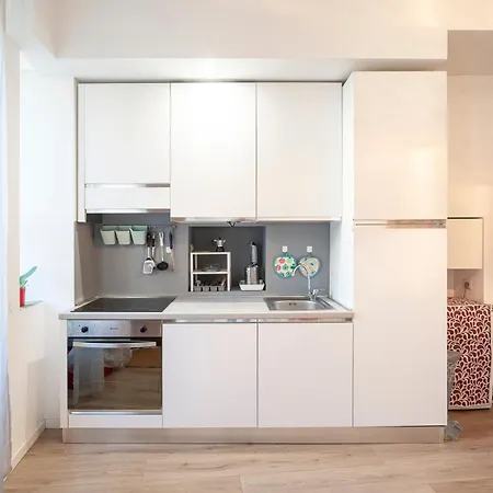 Only 10 Min To Duomo, Free Parking Easy Living *