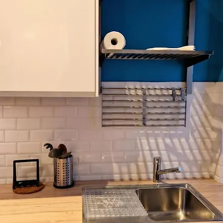 Monolocale Blu Flat - Fondazione Prada, Ieo, Duomo 15 Minuti * Milão