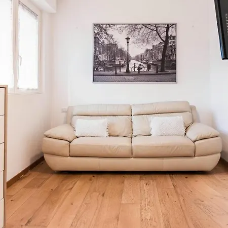 Apartmán Isola Living - M3-m5 Zara Subway