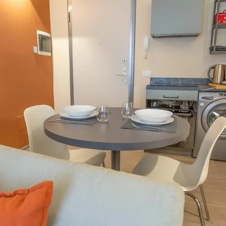 Cozy Navigli Lägenhet *