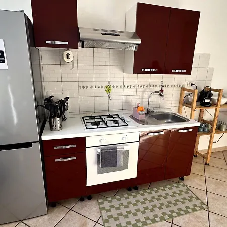 Roberta House Il Tuo Rifugio Per Concerti, Eventi E Fiere 아파트