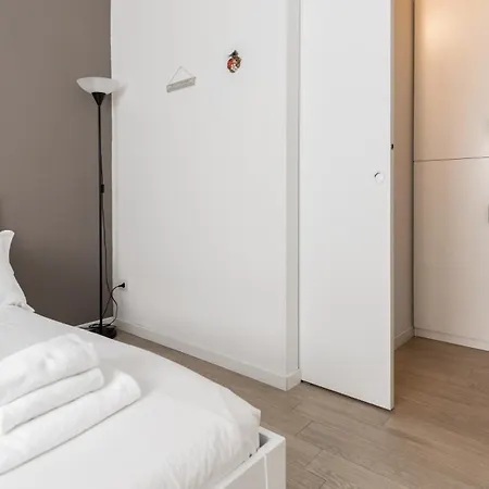 Italianway Easy - Spontini 10 Апартаменты Милан