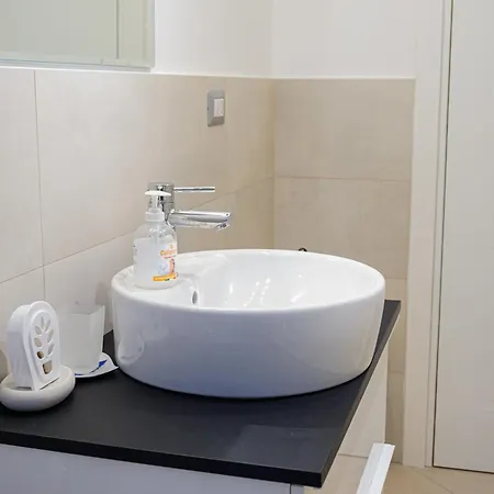 Easy Italy Balcony Grand Апартаменты