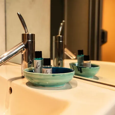 Youhosty - Duomo 아파트 *