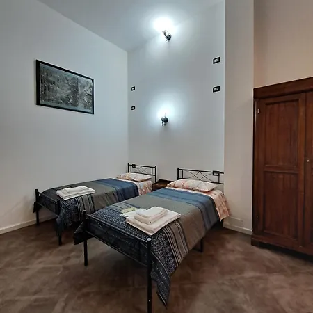 01 Monolocale Ristrutturato A Nuovo Appartement *