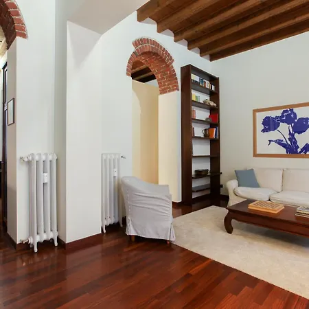 Hacca Collection - Corso Magenta, Unique And Charming 2br * Milano