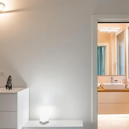 Appartement Modern In - Garage Included Milan