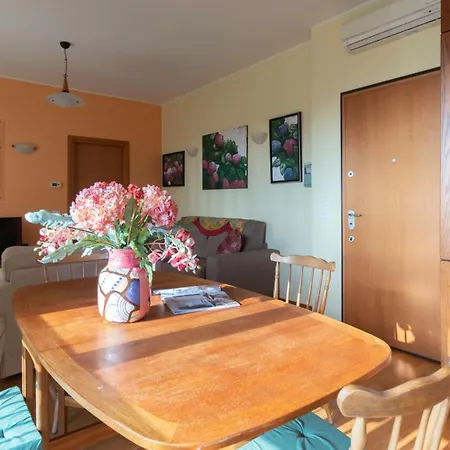 Apartment Italianway Comfort - Tolstoi 1 *