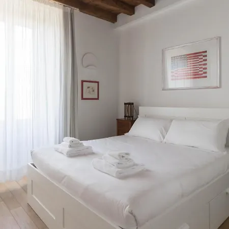 Italianway Easy - Forcella 15 アパート *