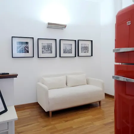 Comecasa 10 Min Walk To Duomo 2br Family Flat Appartement Milaan