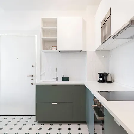 Easylife - - Spallanzani 15 - Porta Venezia