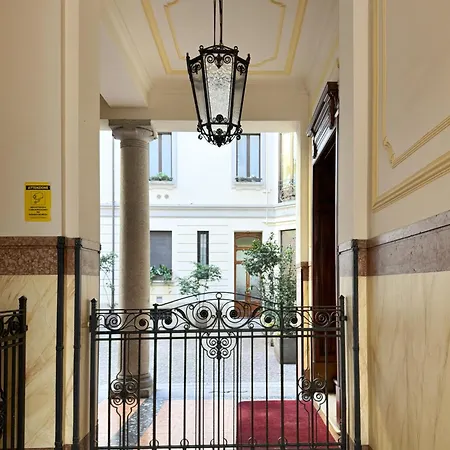 Apartmán Artstay Sempione, Near Metro, Centre *