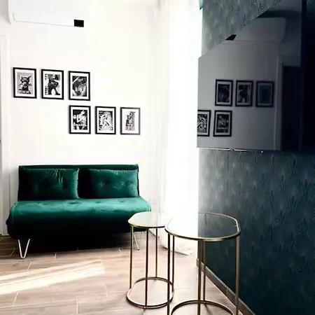 Comecasa Stylish -15 Min Walk To Duomo 米兰