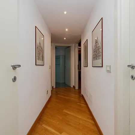 Apartament Mansarda In Piazza Duomo