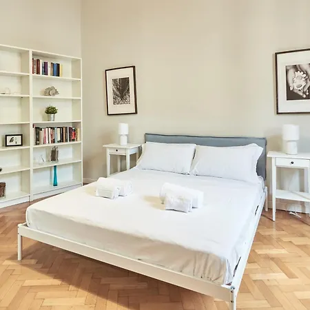 Easylife - - Battisti 13 - Duomo *