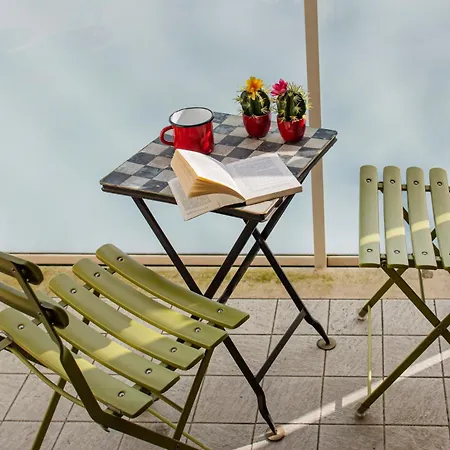 Kaktus House - Your Away From In Apartament *