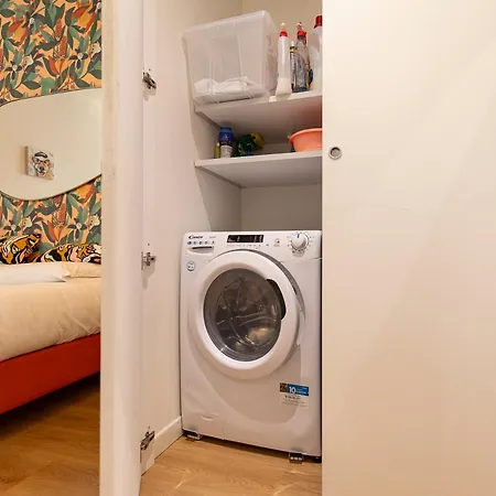 La Vecchia Milano-les Nubles Vannucci - Il Ballatoio E Il Cortile Daire *