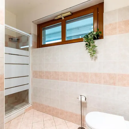 Luminoso Attico Con Garage Gratis Vicino Al Duomo E Allo Ieo *