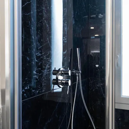 Appartamento Italianway Comfort - Taramelli 60 *