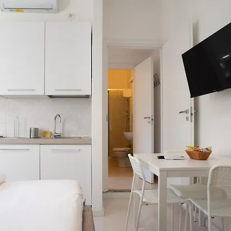 Appartement Metro Wi-fi Easy Check-in Milan