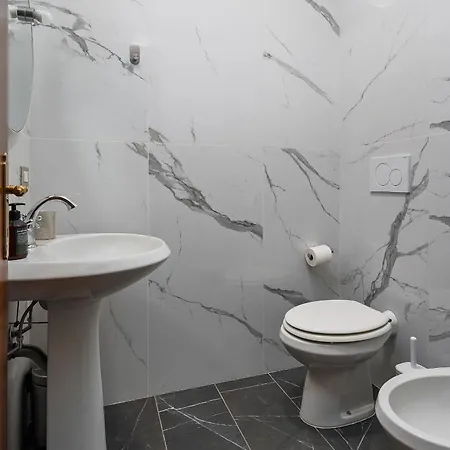 Piazza Duomo - Antico Dell'800 Апартаменты Милан