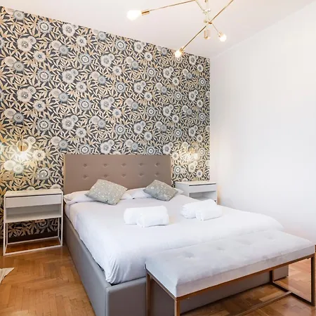 Easylife - - Spallanzani 15 - Porta Venezia Appartement *