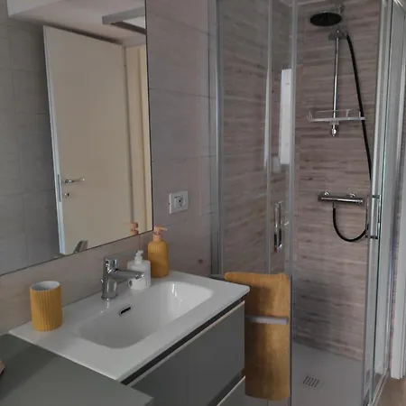 Apartman La Casa Di Chira Con Casa Silvestro *