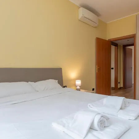 Prestigioso In Zona Tortona - Solari Apartament *
