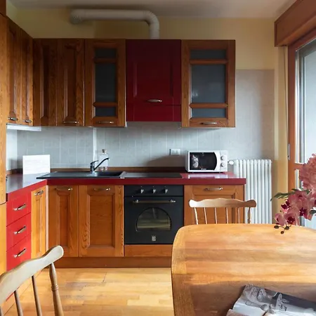 Italianway Comfort - Tolstoi 1 Apartment