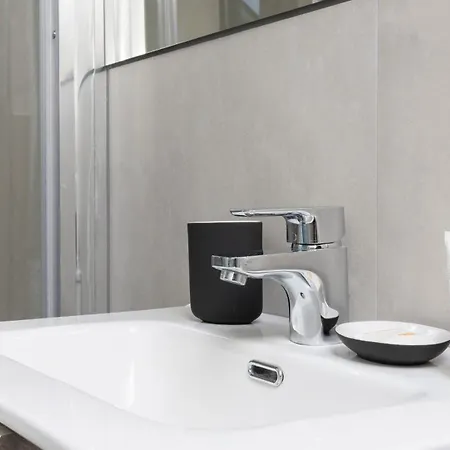 Apartmán Italianway Easy - Panfilo Castaldi 29 *