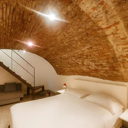 Dhomes - Loft In Duomo