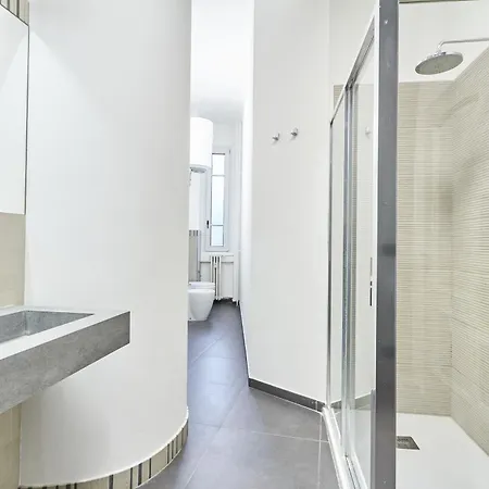 Easylife - - Battisti 13 - Duomo