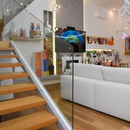 Luxury Loft With Sauna & Jacuzzi מילאנו