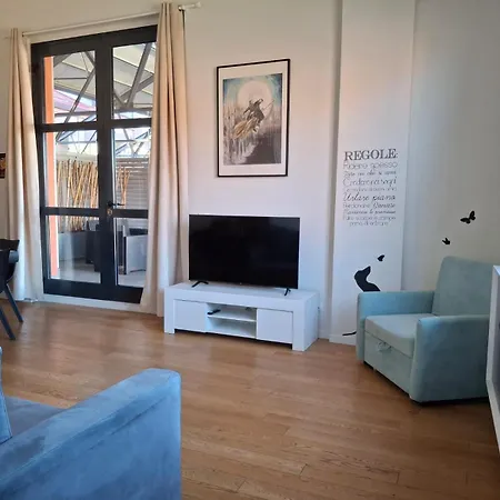 Nuovo Loft Con Terrazza, M2, Navigli, Ieo, Humanitas, Assago Skating Arena