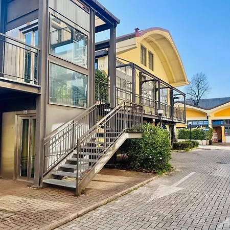 アパート Romana Loft